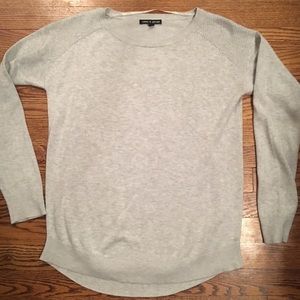 Grey crew neck pullover sweater